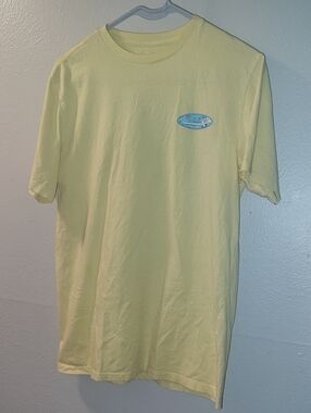 Vineyard Vines Pale Yellow Short Sleeve Logo Tee Sz small